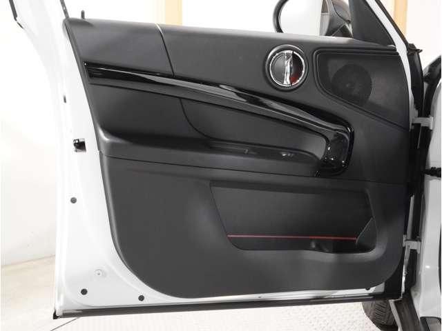 BMW MINI COOPER D CROSSOVER