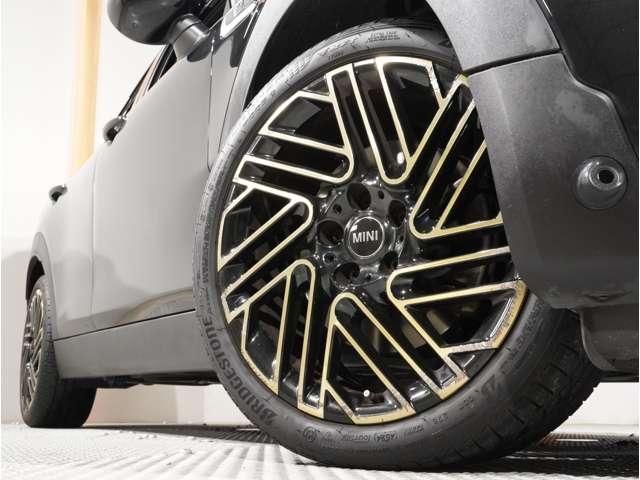 MINI COOPER D CLUBMAN
