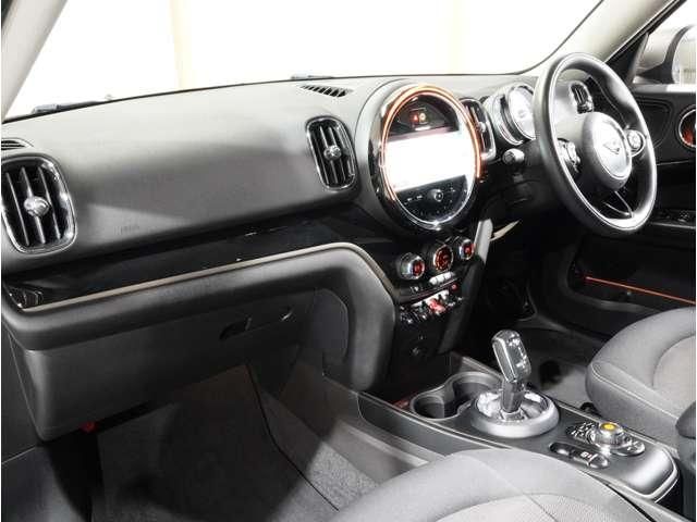MINI COOPER D CROSSOVER
