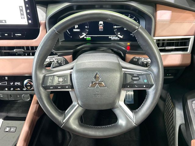 OUTLANDER PHEV