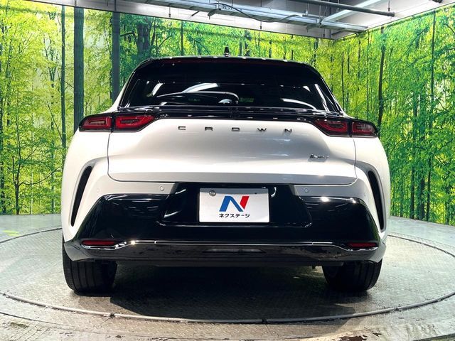 CROWN SPORT
