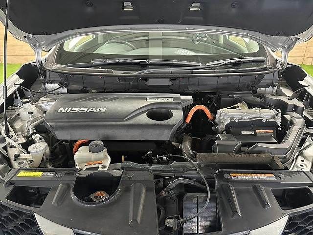 X-TRAIL HYBRID 4WD