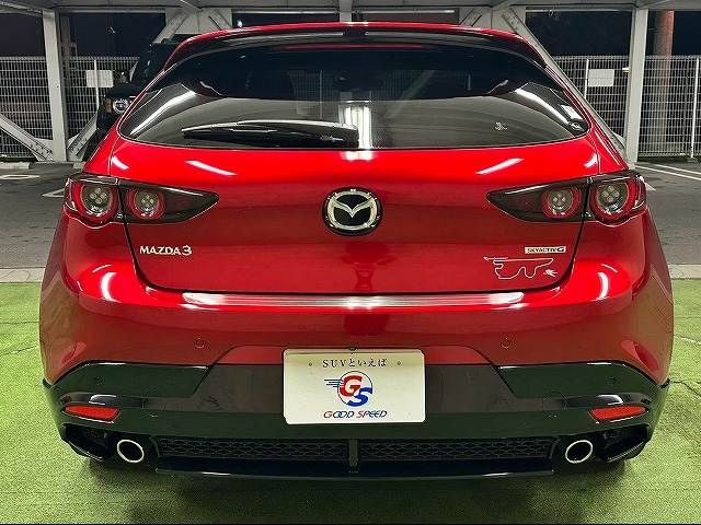 MAZDA3 FASTBACK