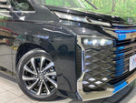 VOXY HYBRID