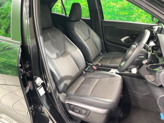 YARIS CROSS HYBRID