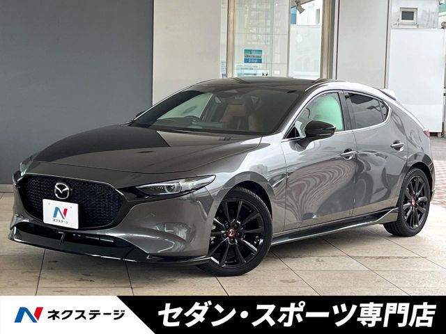 MAZDA3 FASTBACK