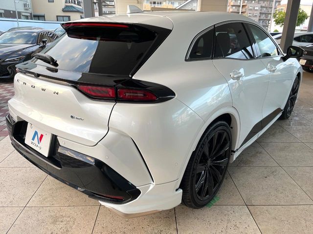 CROWN SPORT