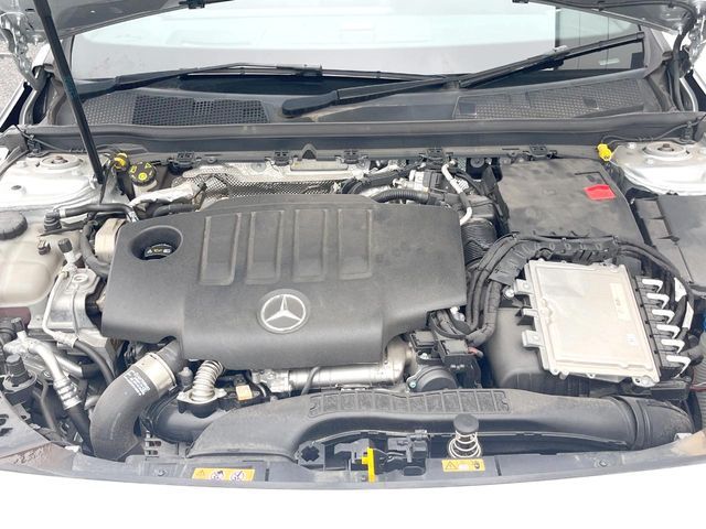 MERCEDES BENZ CLA class