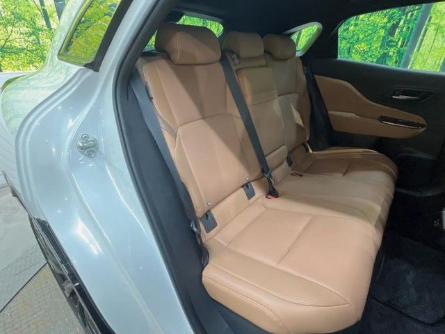 CROWN SPORT