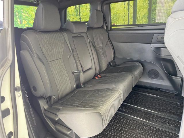 ALPHARD hybrid