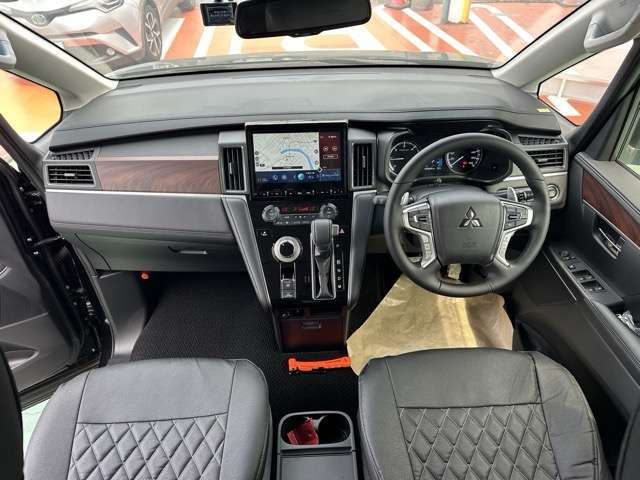 DELICA D:5 4WD