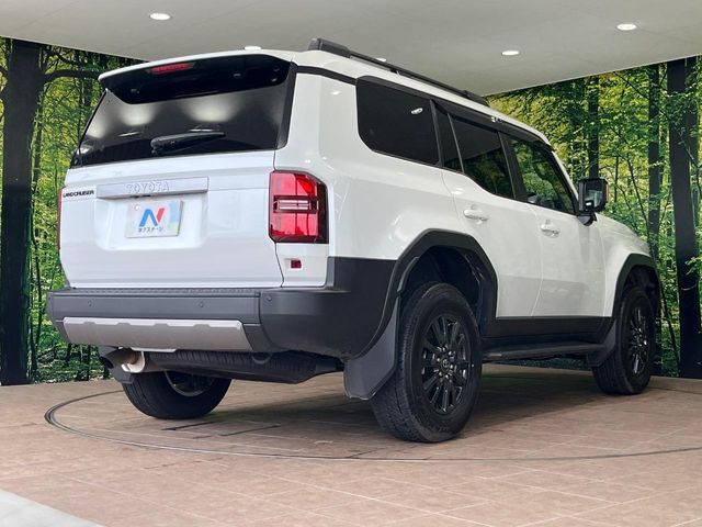 LANDCRUISER 250