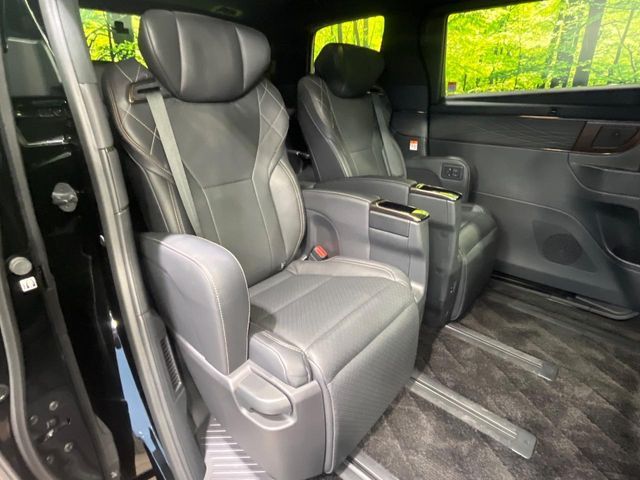 VELLFIRE  HYBRID