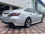 CROWN sedan hybrid