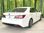 CROWN sedan hybrid