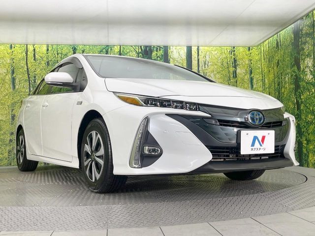 PRIUS PHV