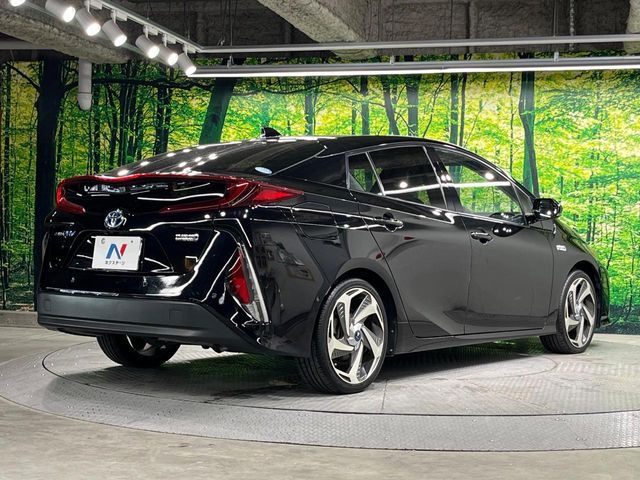 PRIUS PHV