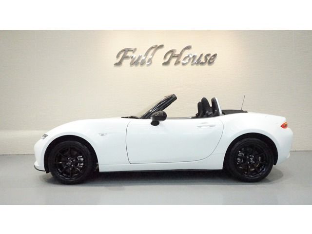 ROADSTER