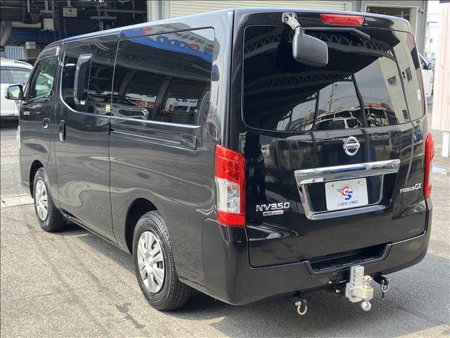 NV350 CARAVAN