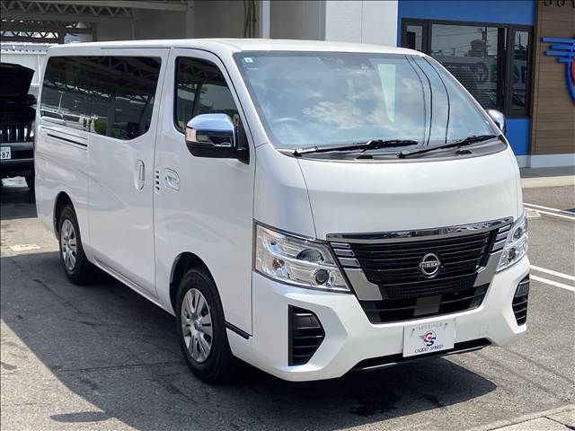CARAVAN van 2WD