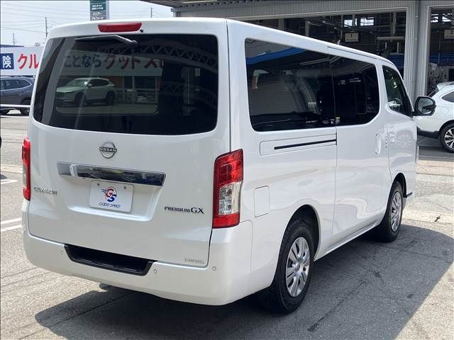 CARAVAN van 2WD