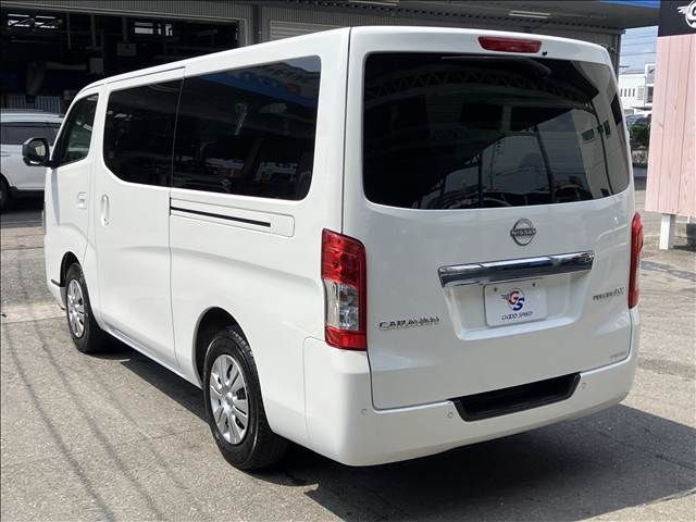 CARAVAN van 2WD