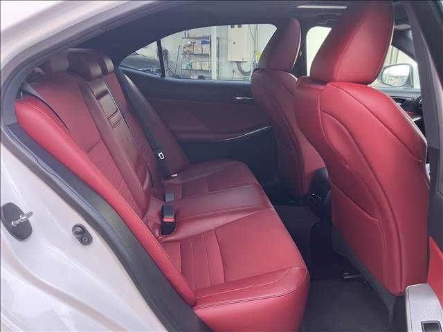 LEXUS IS250