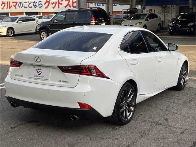LEXUS IS250