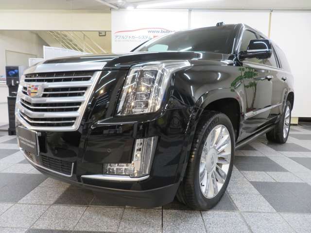 CADILLAC ESCALADE