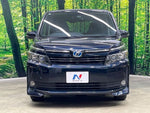 VOXY HYBRID