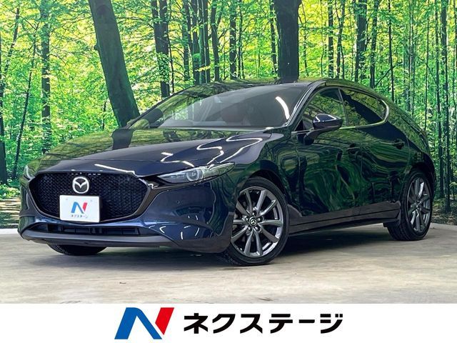 MAZDA3 FASTBACK