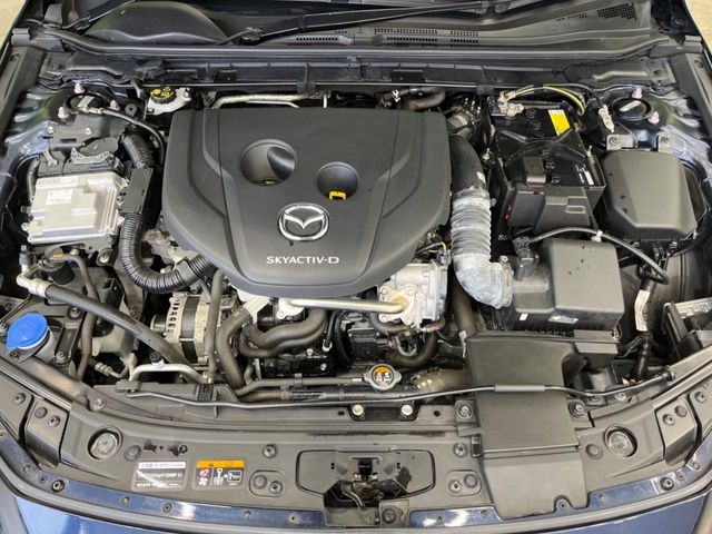 MAZDA3 FASTBACK