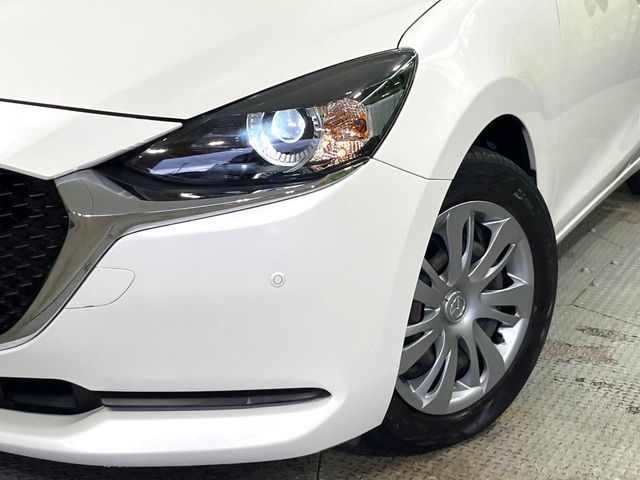 MAZDA2
