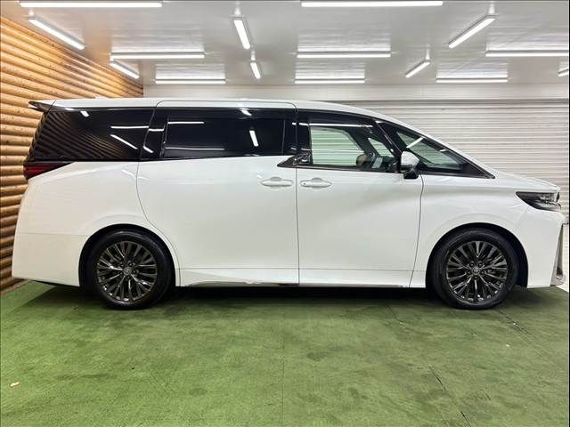 VELLFIRE  HYBRID