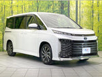 VOXY HYBRID