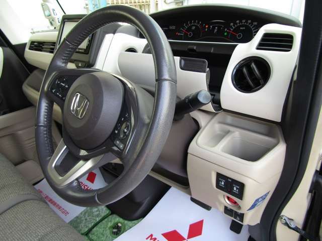 N BOX