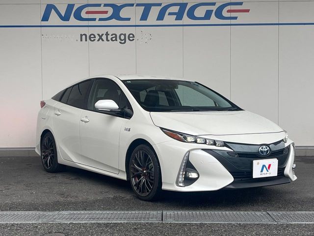 PRIUS PHV