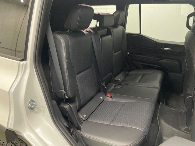 LANDCRUISER 250