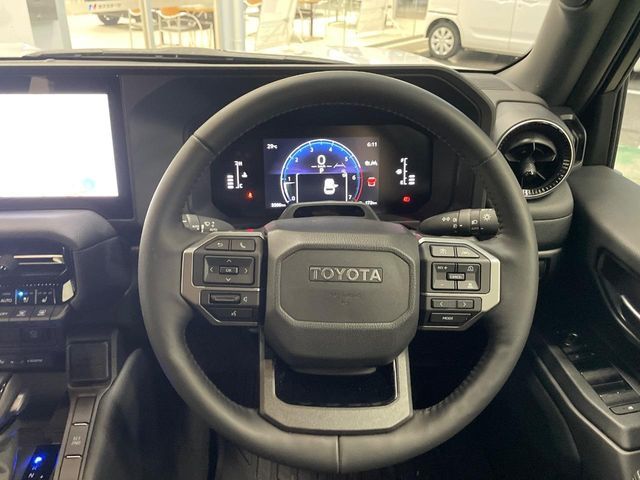 LANDCRUISER 250