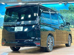 VOXY HYBRID
