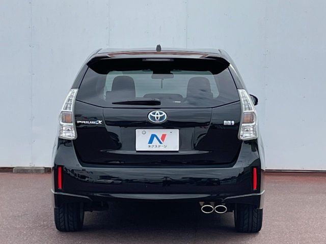 PRIUS Alpha