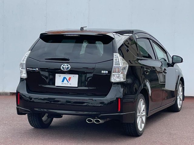 PRIUS Alpha
