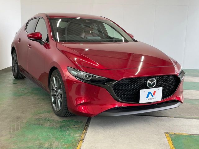 MAZDA3 FASTBACK