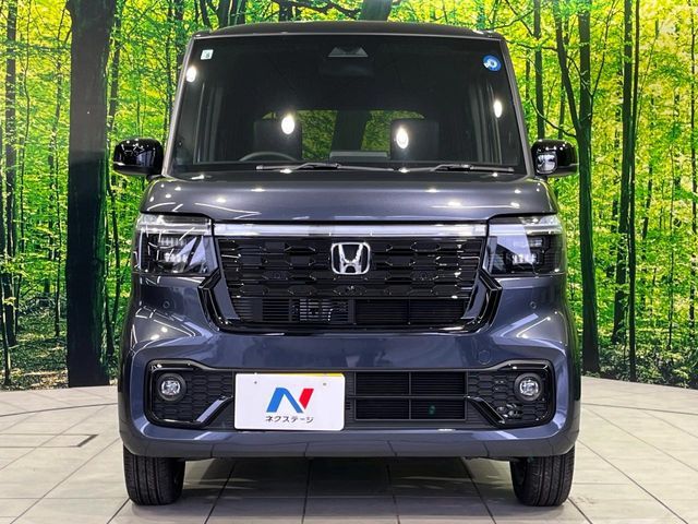 N BOX CUSTOM 4WD
