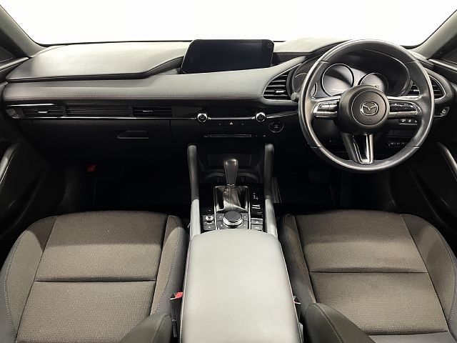 MAZDA3 FASTBACK