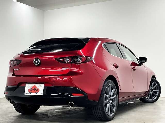 MAZDA3 FASTBACK