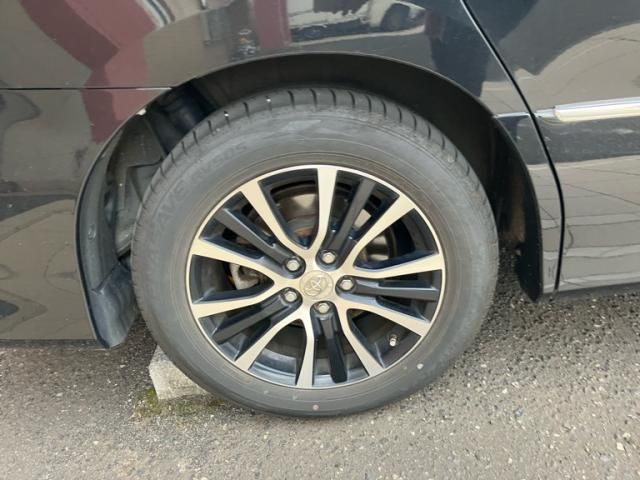 ESTIMA HYBRID 4WD