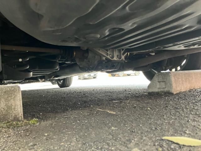 ESTIMA HYBRID 4WD