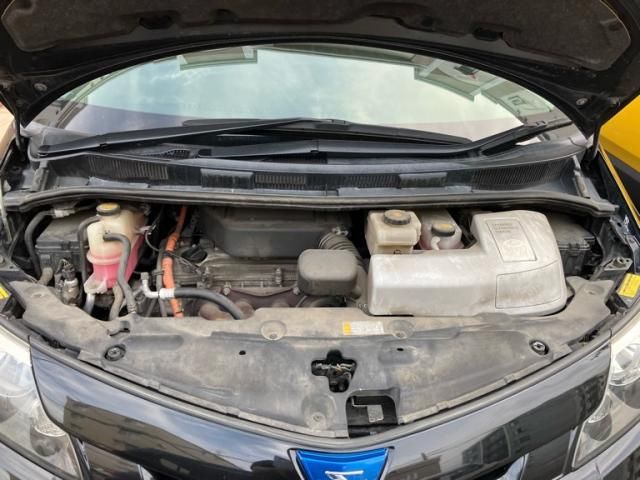 ESTIMA HYBRID 4WD