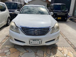 CROWN sedan